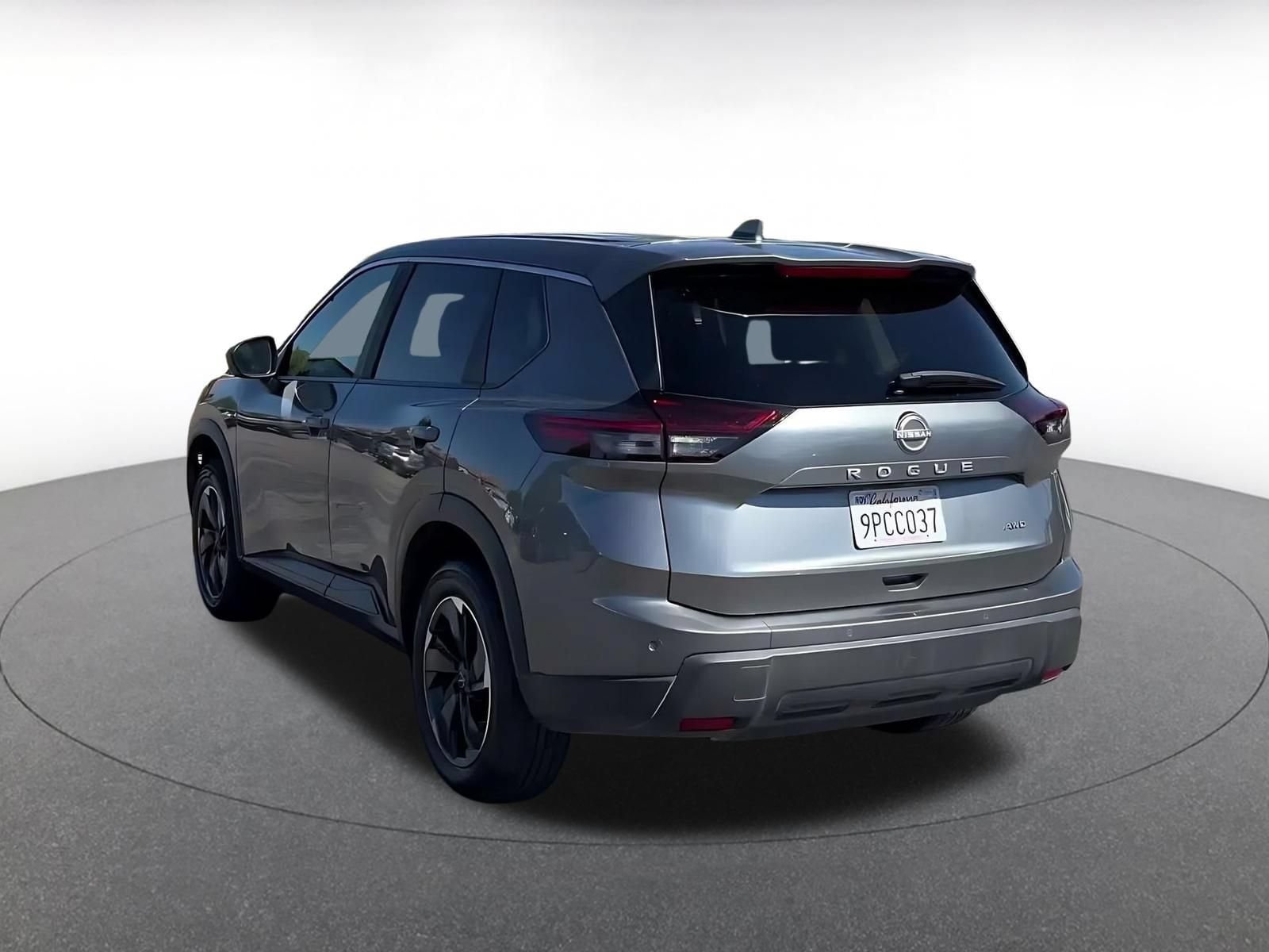Thumbnail: 2025 Nissan Rogue - 10