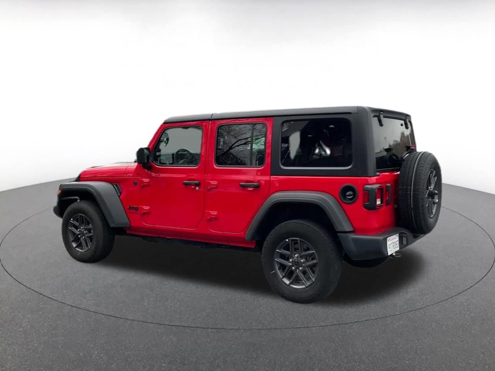 Thumbnail: 2025 Jeep Wrangler - 10