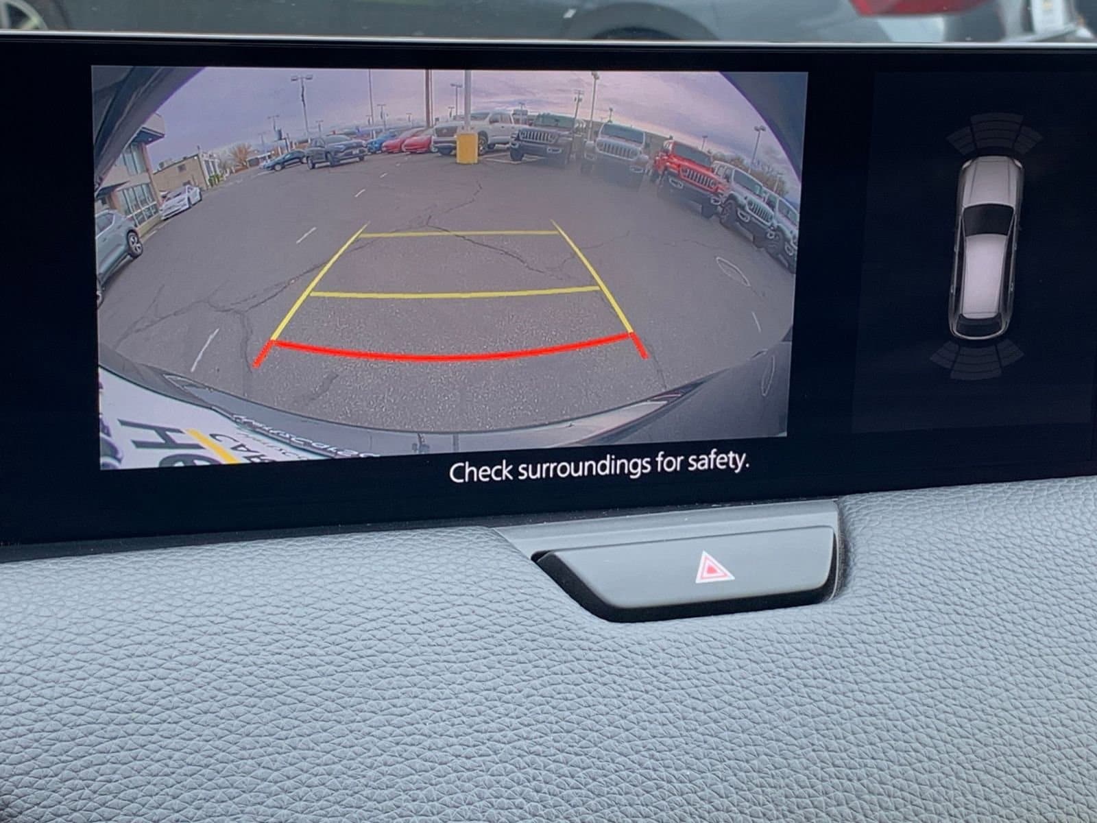 Thumbnail: 2025 Mazda CX-70 - 17