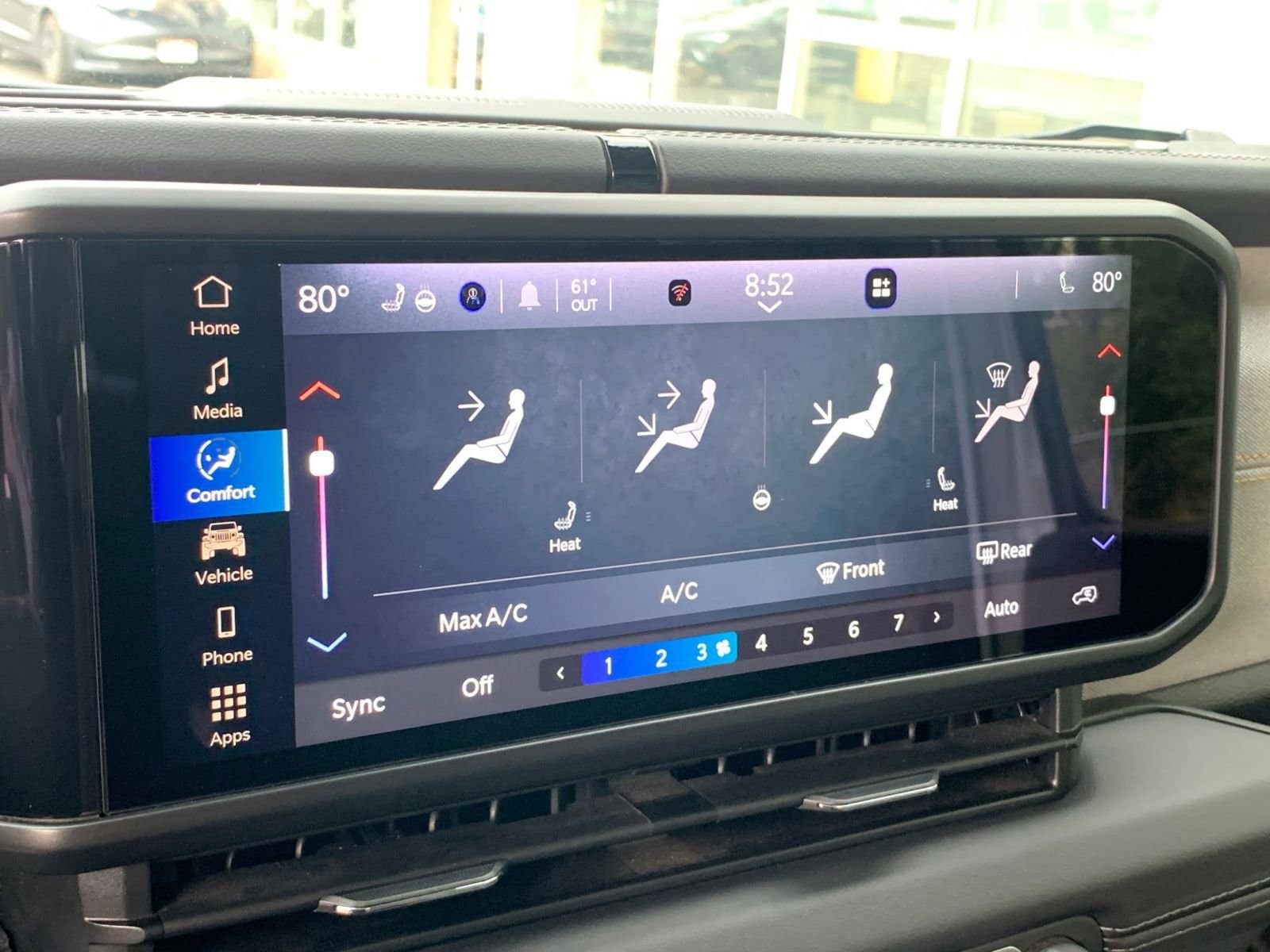 Thumbnail: 2025 Jeep Wrangler - 21