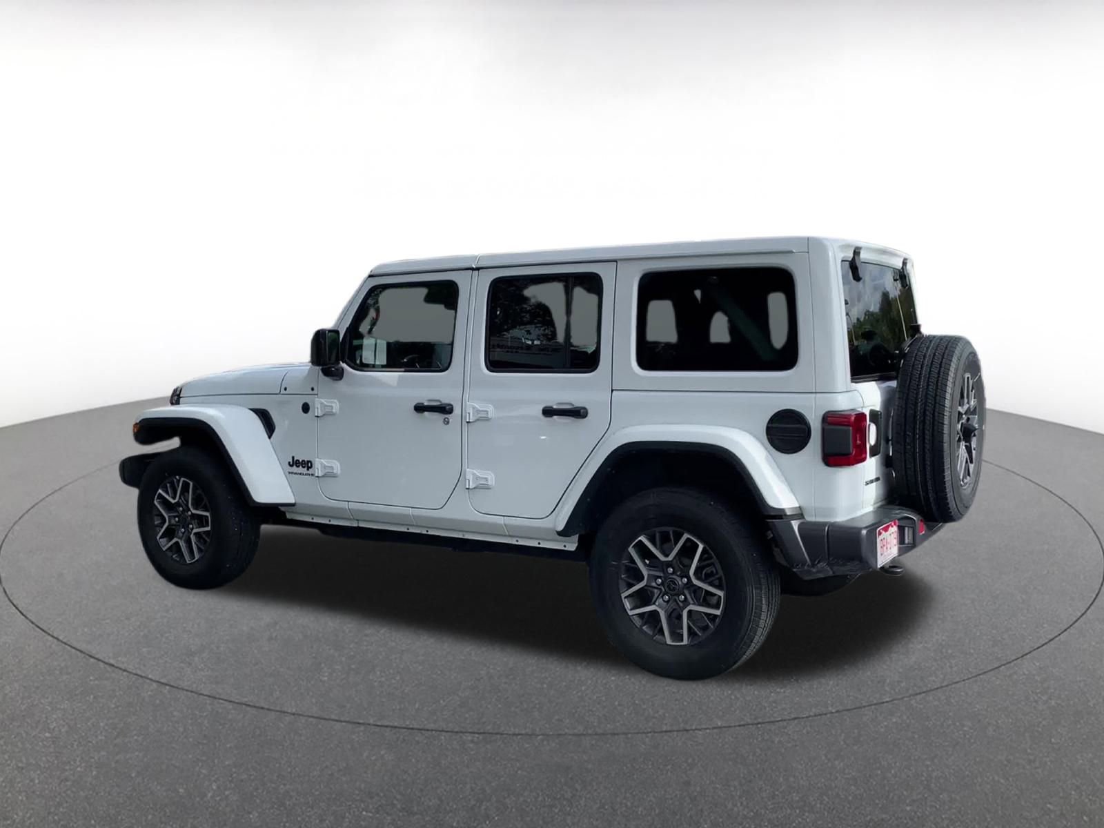 Thumbnail: 2025 Jeep Wrangler - 10
