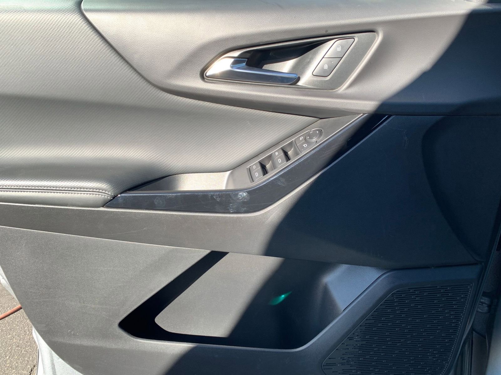 Thumbnail: 2025 Chevrolet Equinox - 18