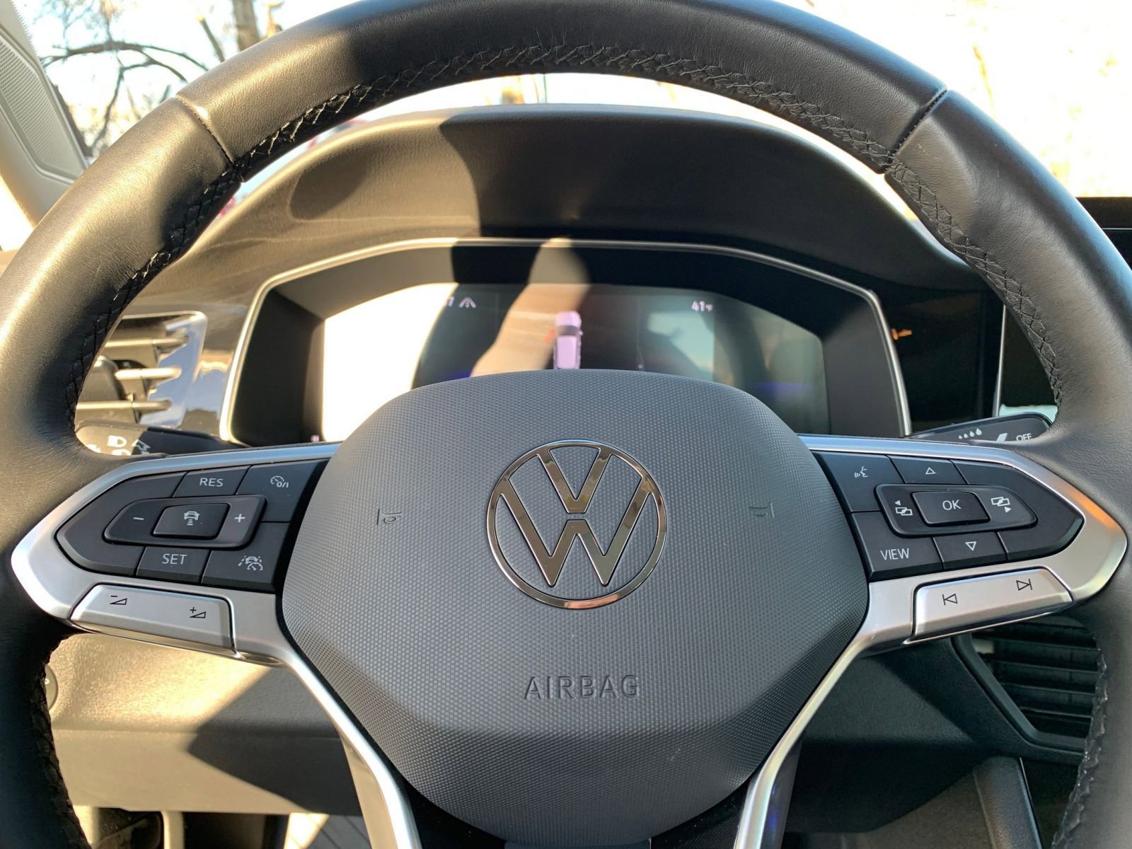 Thumbnail: 2025 Volkswagen Jetta - 28