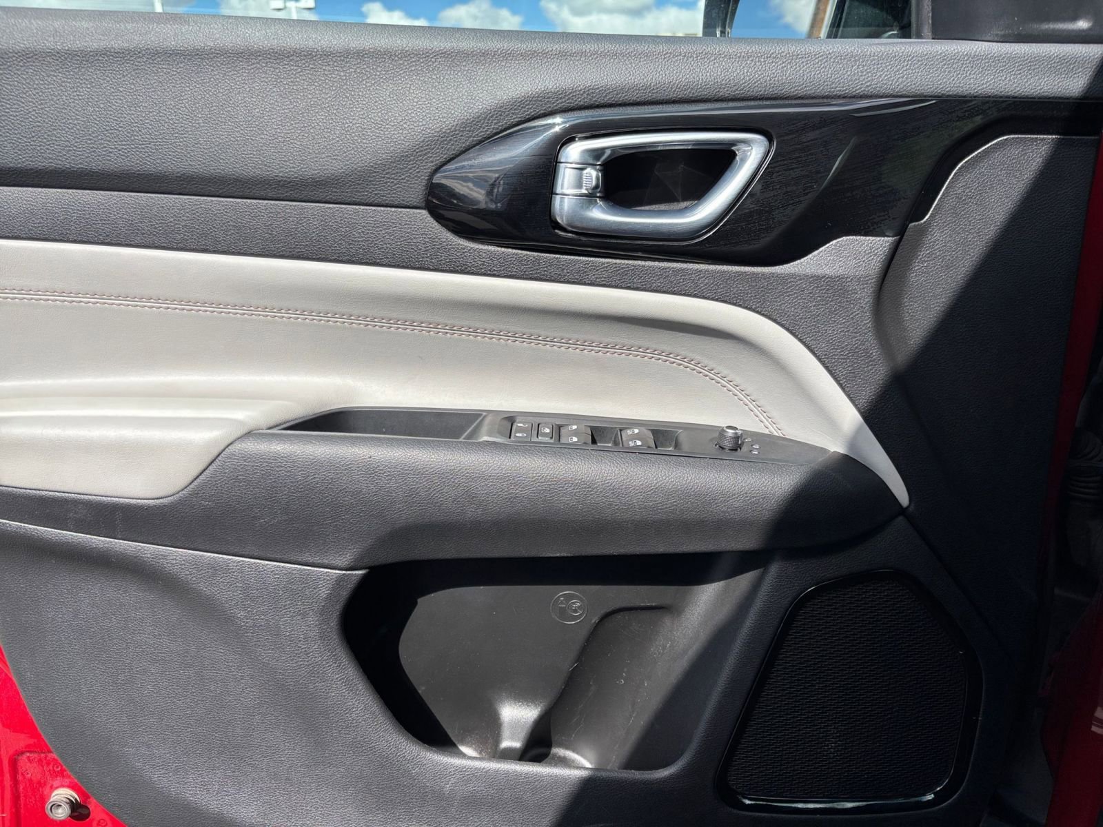 Thumbnail: 2025 Jeep Compass - 18