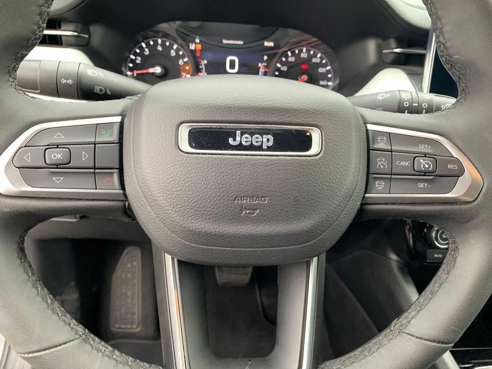 Thumbnail: 2025 Jeep Compass - 29