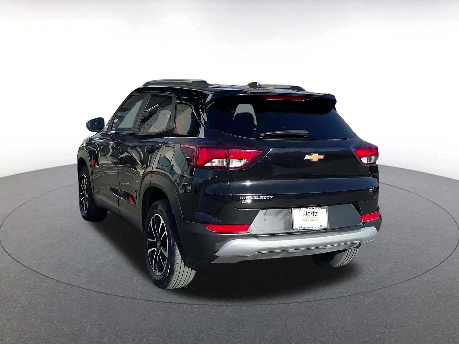 Thumbnail: 2025 Chevrolet TrailBlazer - 11
