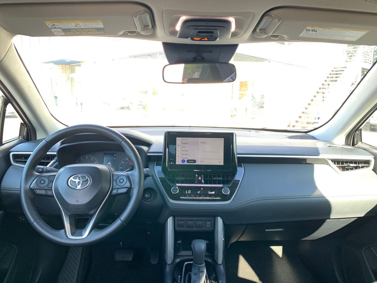 Thumbnail: 2025 Toyota Corolla Cross - 32