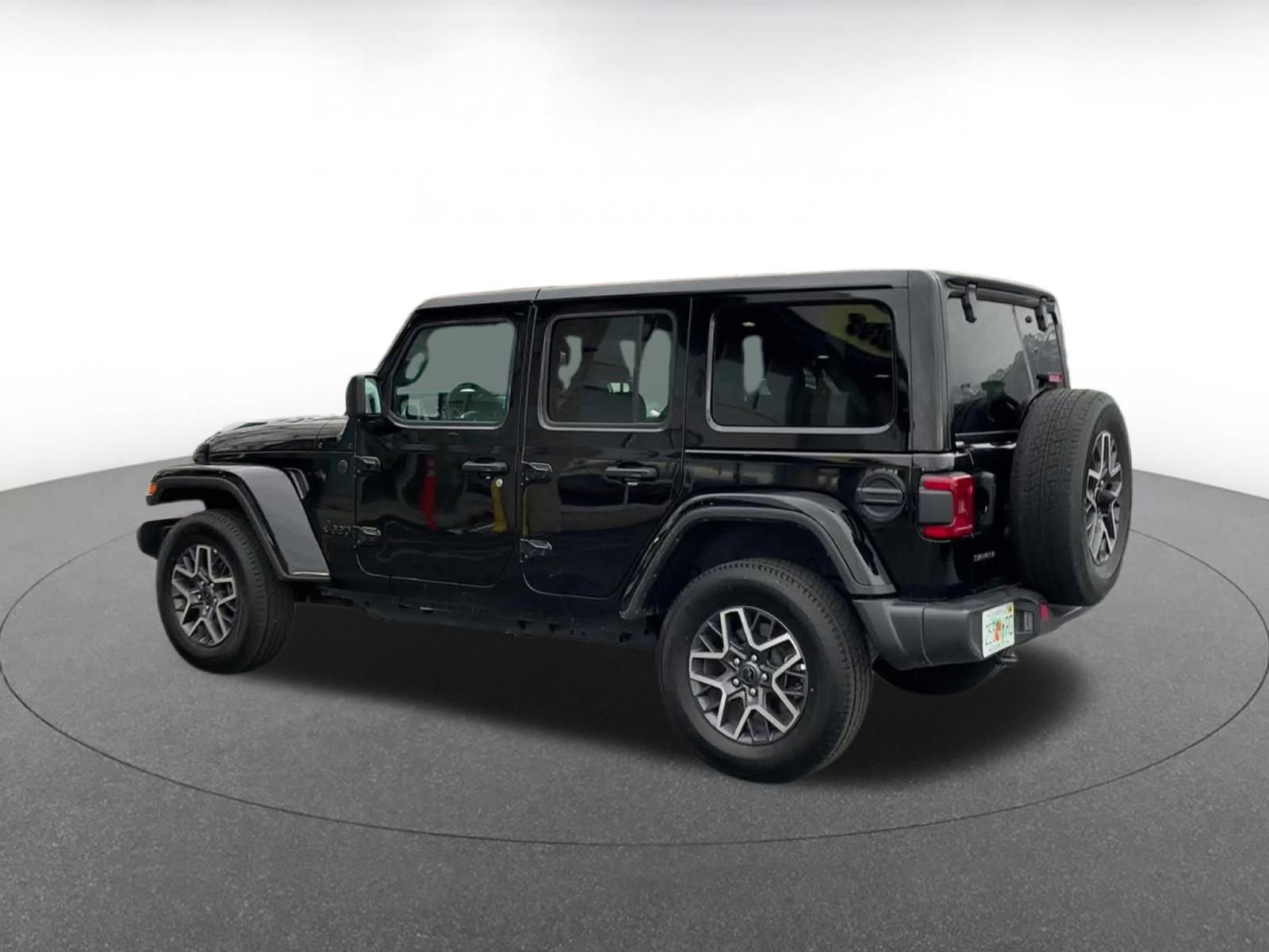 Thumbnail: 2025 Jeep Wrangler - 10