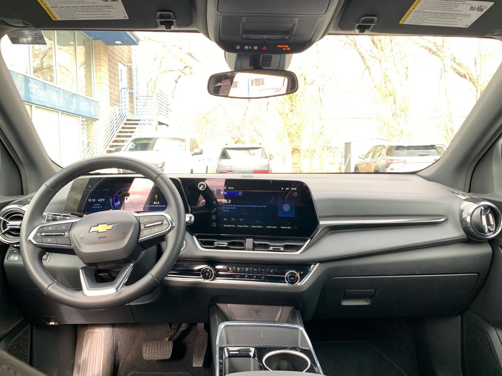 Thumbnail: 2025 Chevrolet Equinox - 32