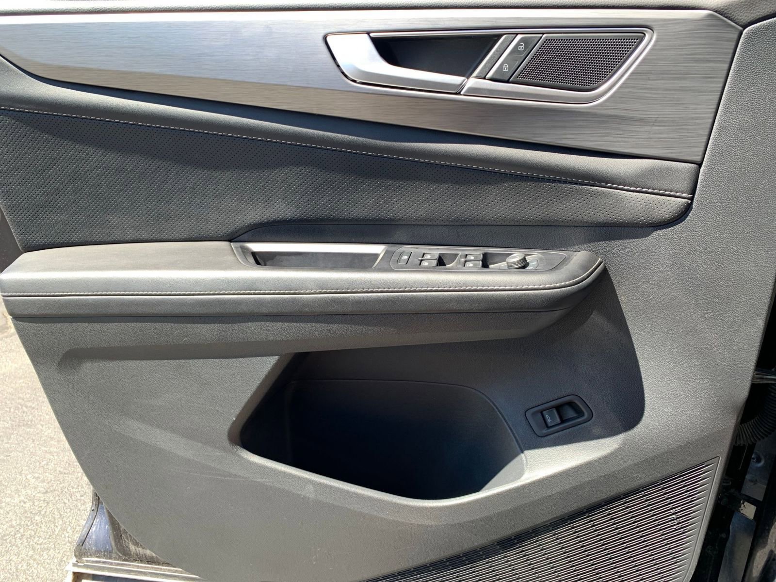 Thumbnail: 2024 Volkswagen Atlas - 20