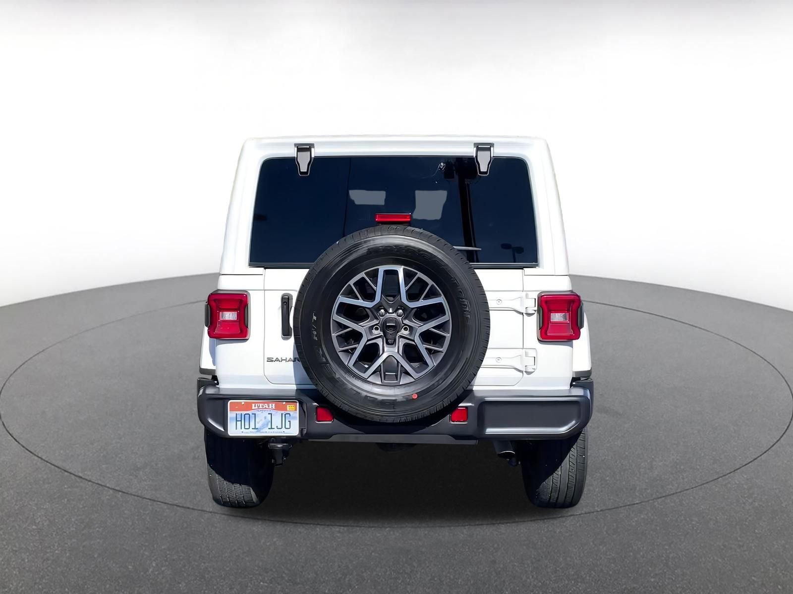 Thumbnail: 2025 Jeep Wrangler - 12