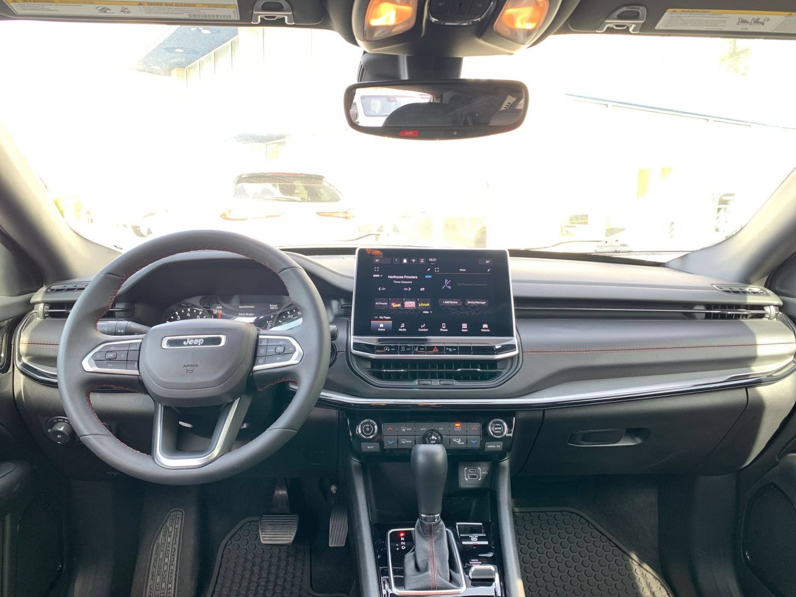Thumbnail: 2025 Jeep Compass - 31
