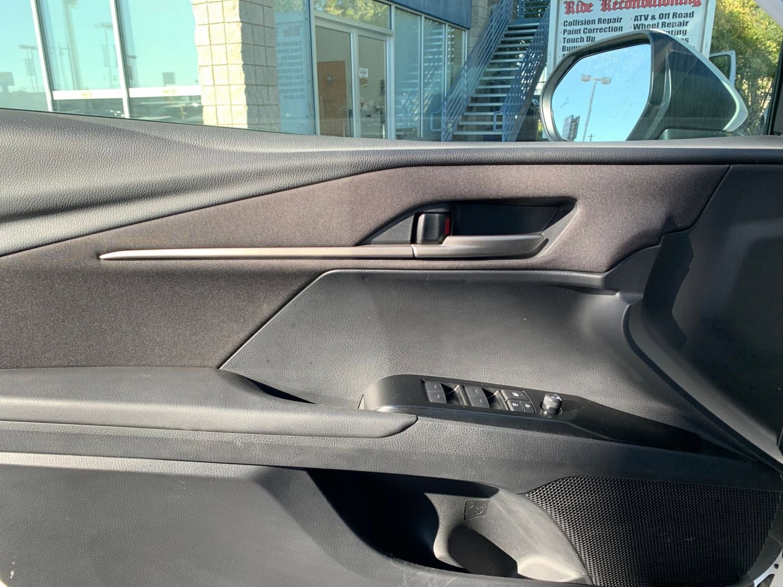 Thumbnail: 2025 Toyota Camry - 20