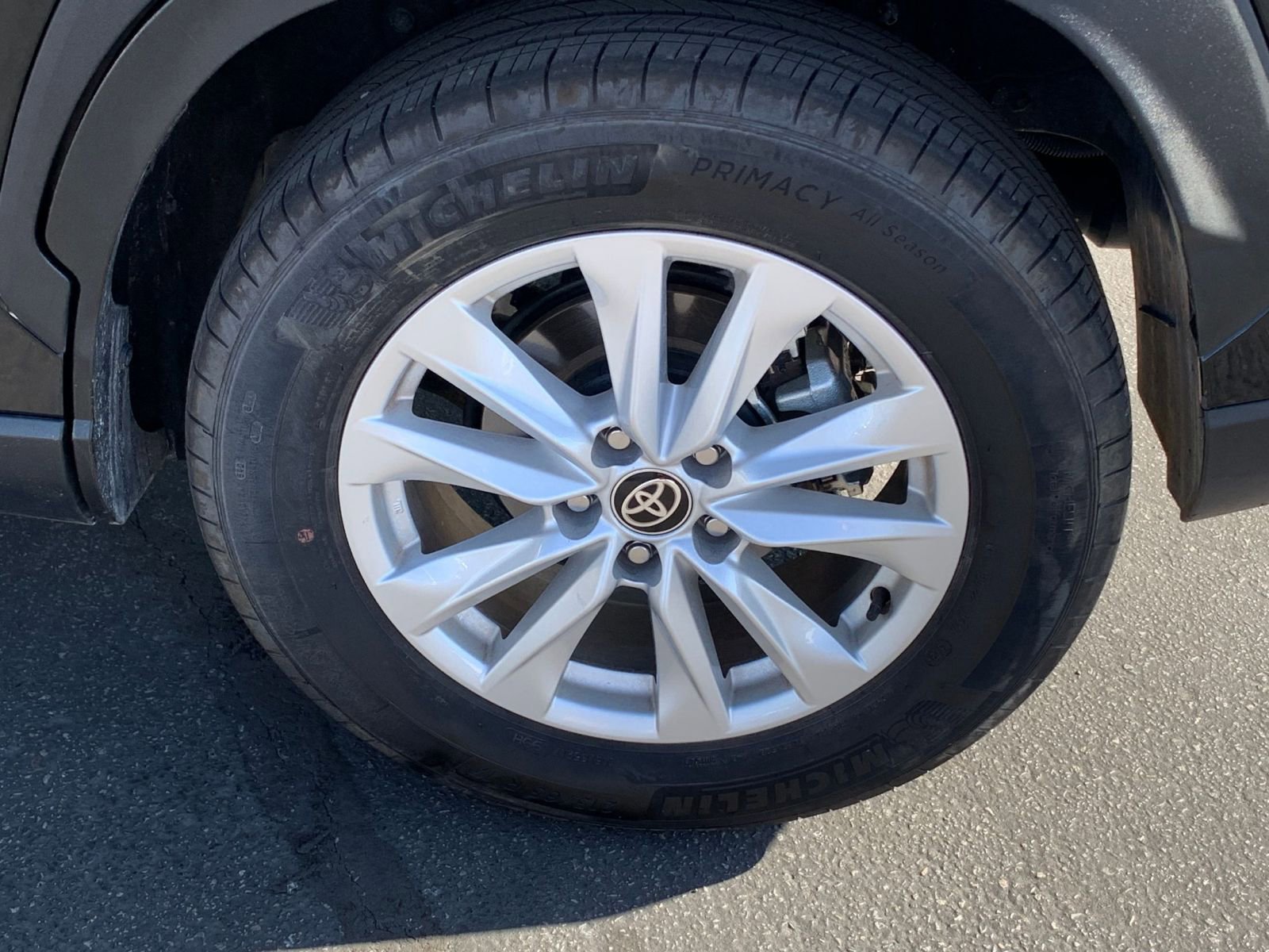 Thumbnail: 2025 Toyota Corolla Cross - 29