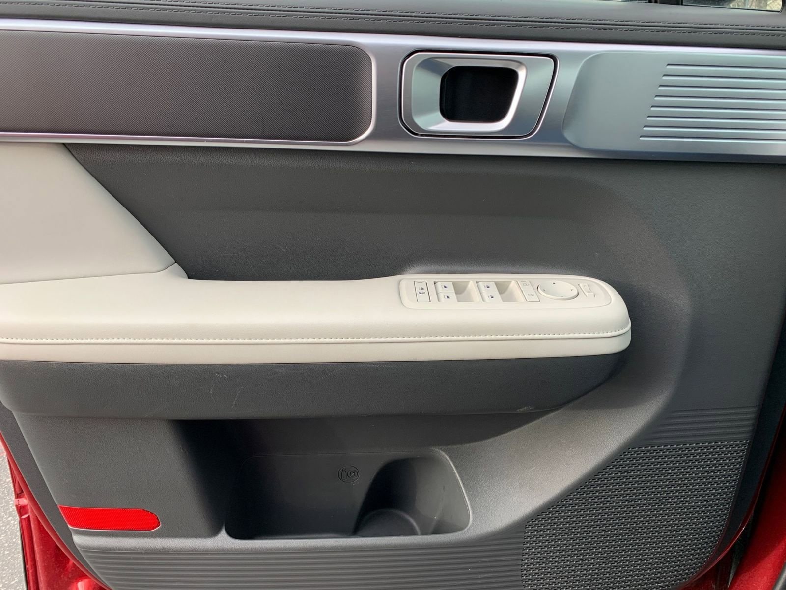 Thumbnail: 2025 Hyundai Santa Fe - 18