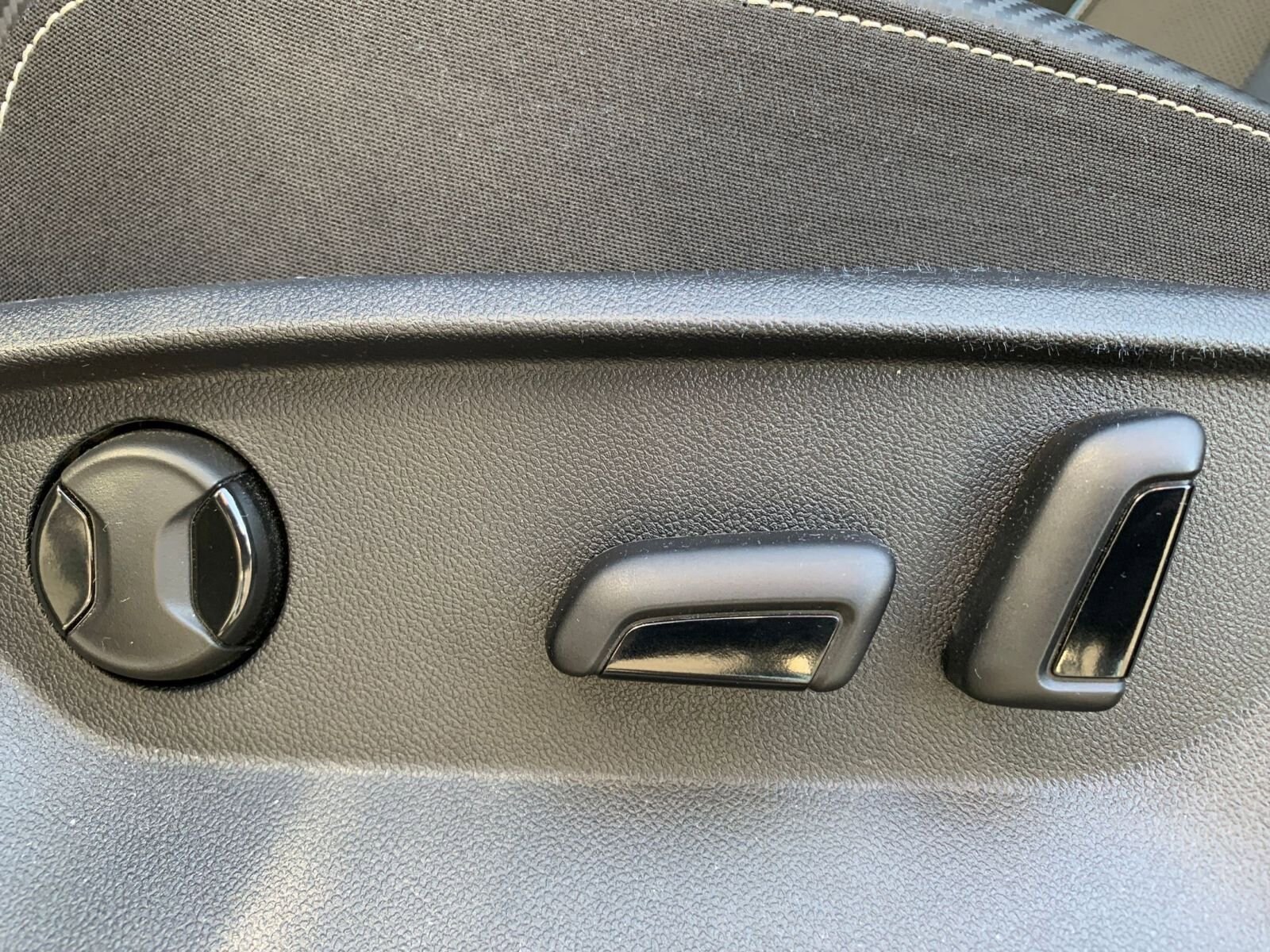 Thumbnail: 2025 Volkswagen Atlas - 23