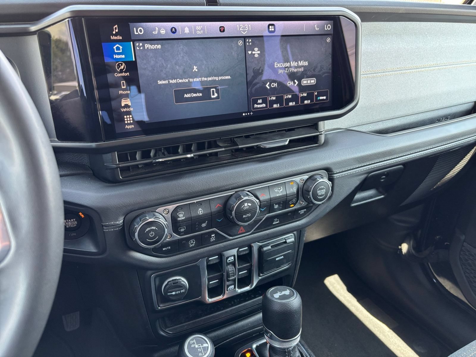 Thumbnail: 2025 Jeep Wrangler - 17