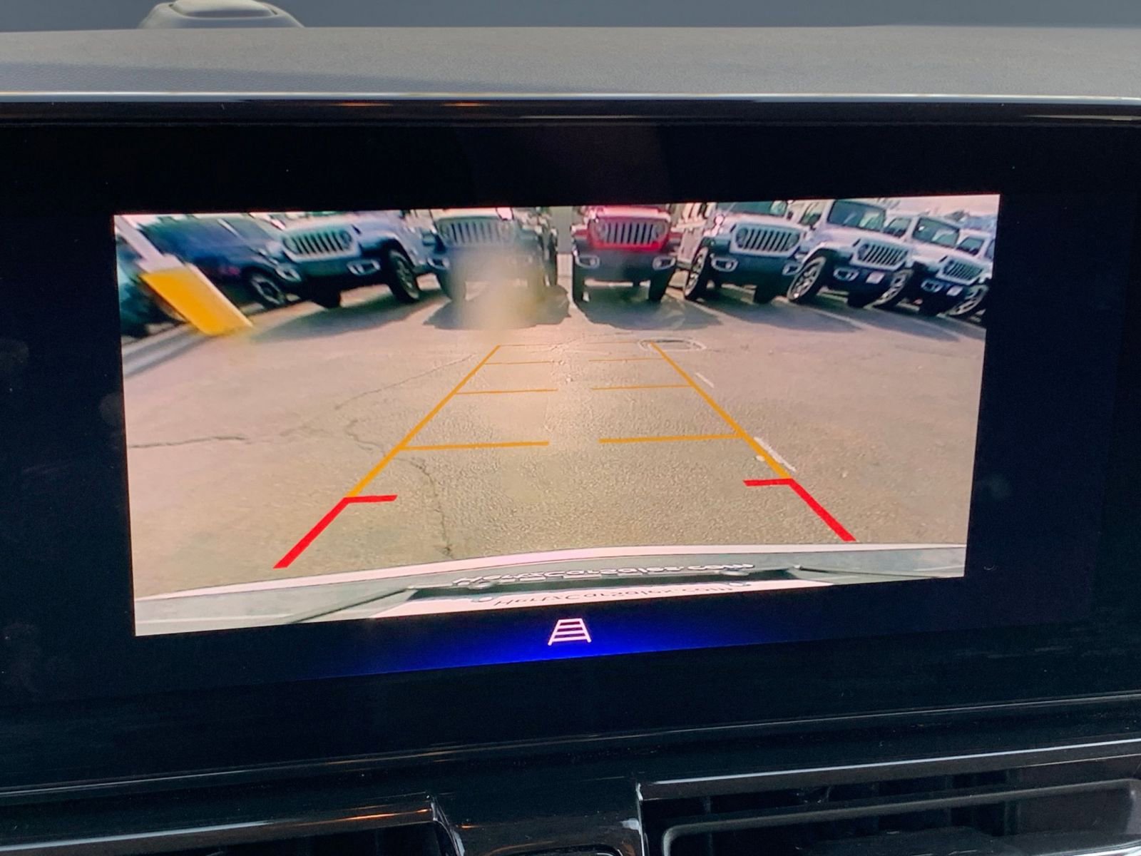 Thumbnail: 2025 Chevrolet TrailBlazer - 17