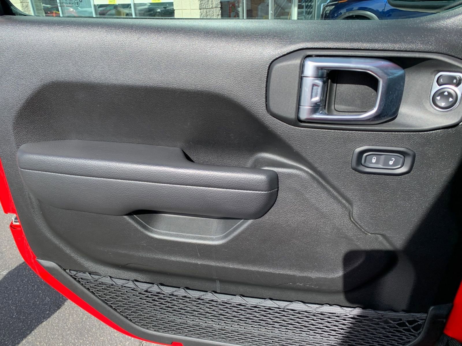 Thumbnail: 2025 Jeep Wrangler - 18