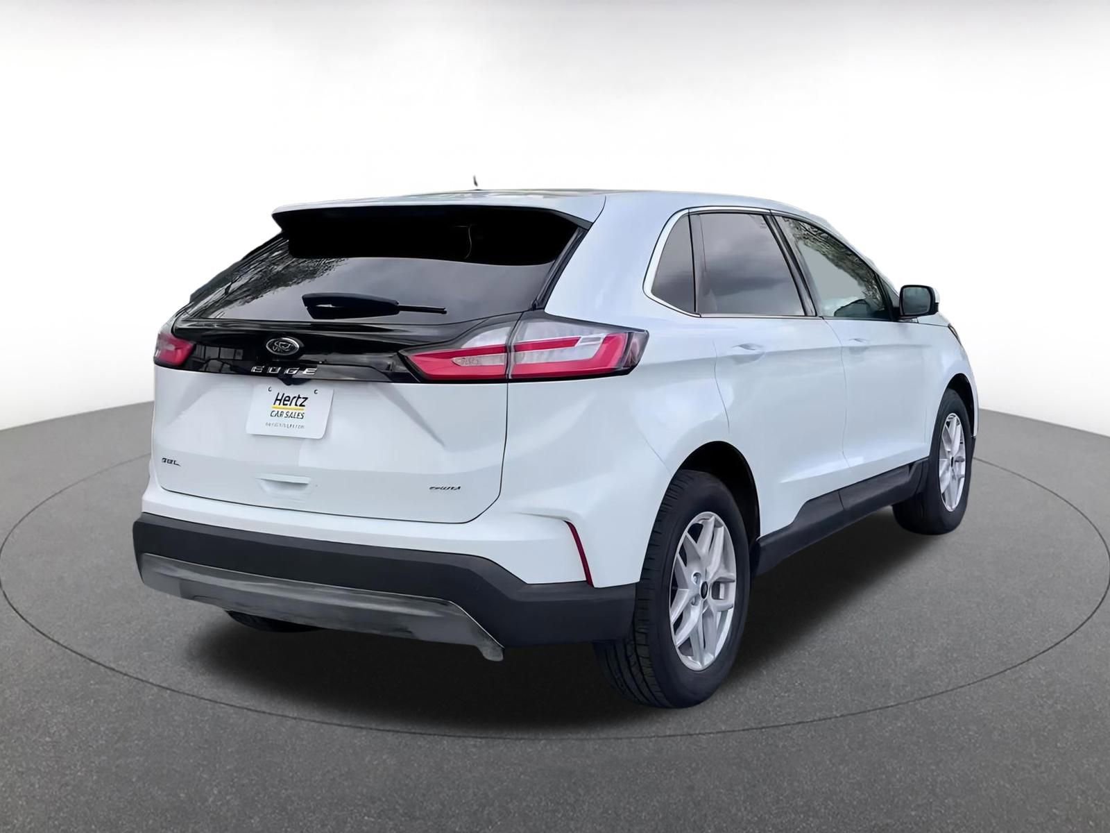 Thumbnail: 2024 Ford Edge - 13