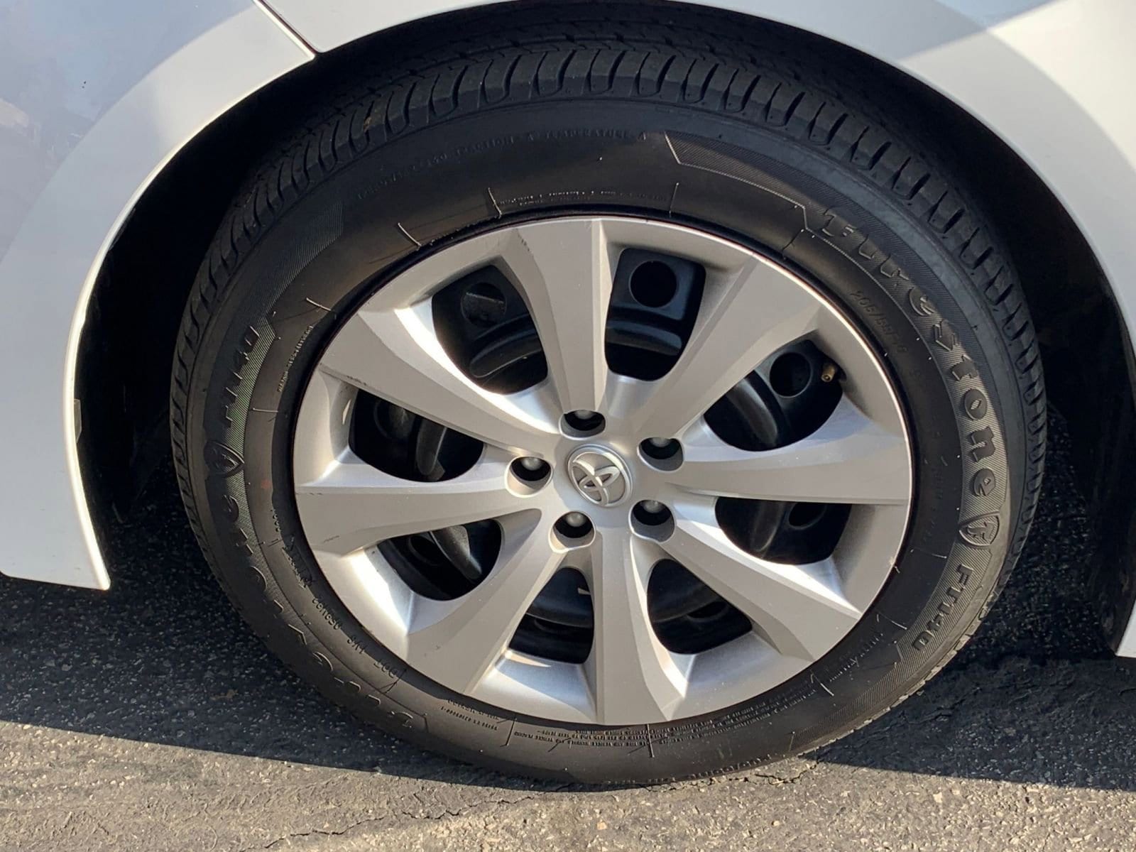 Thumbnail: 2025 Toyota Corolla - 28