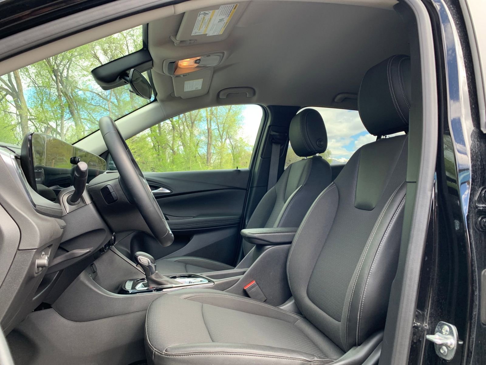 Thumbnail: 2025 Buick Encore GX - 25