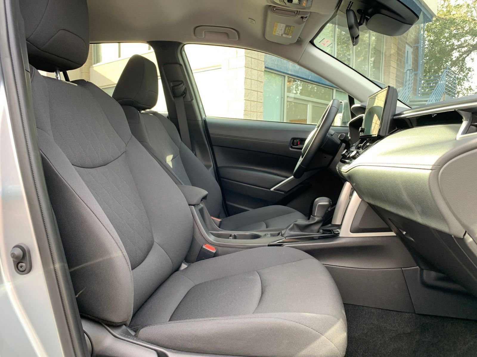 Thumbnail: 2025 Toyota Corolla Cross - 35