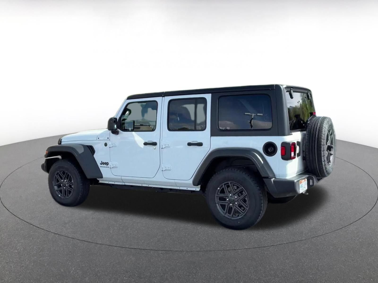 Thumbnail: 2025 Jeep Wrangler - 10