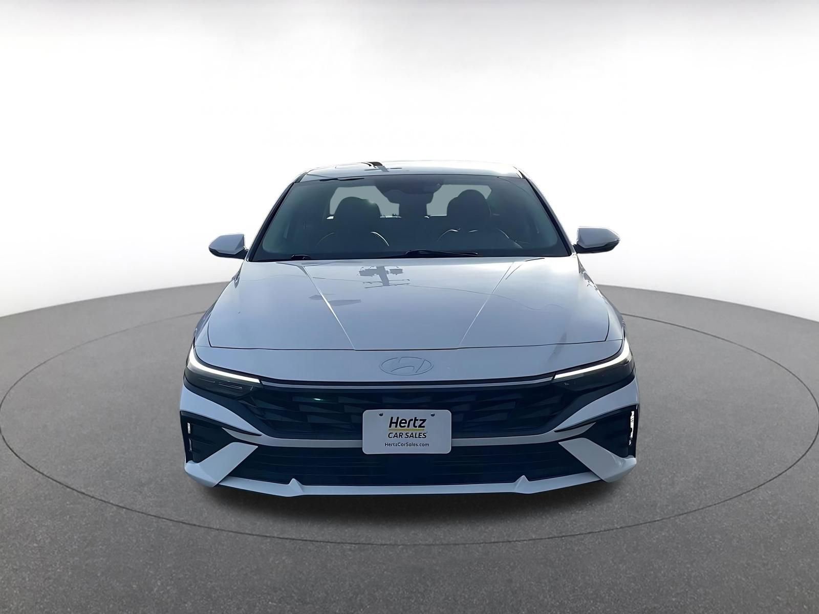 Thumbnail: 2025 Hyundai Elantra - 4