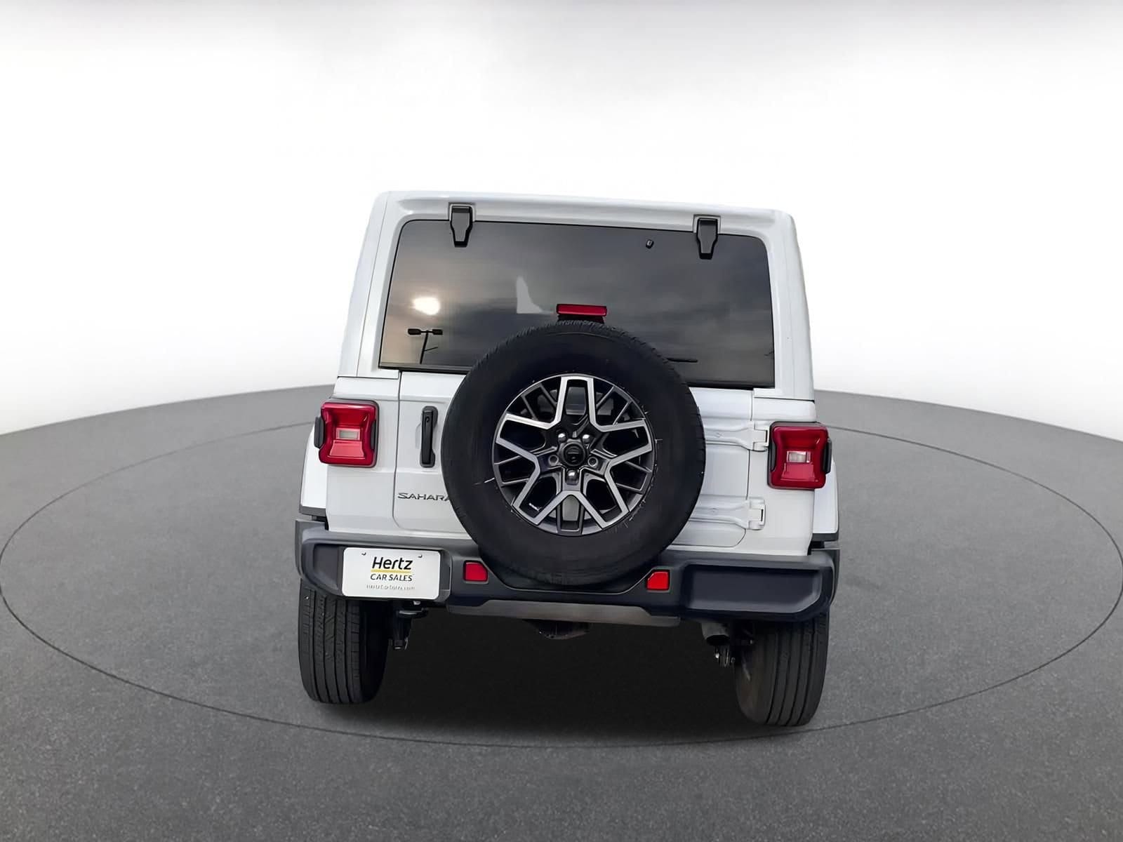 Thumbnail: 2025 Jeep Wrangler - 12