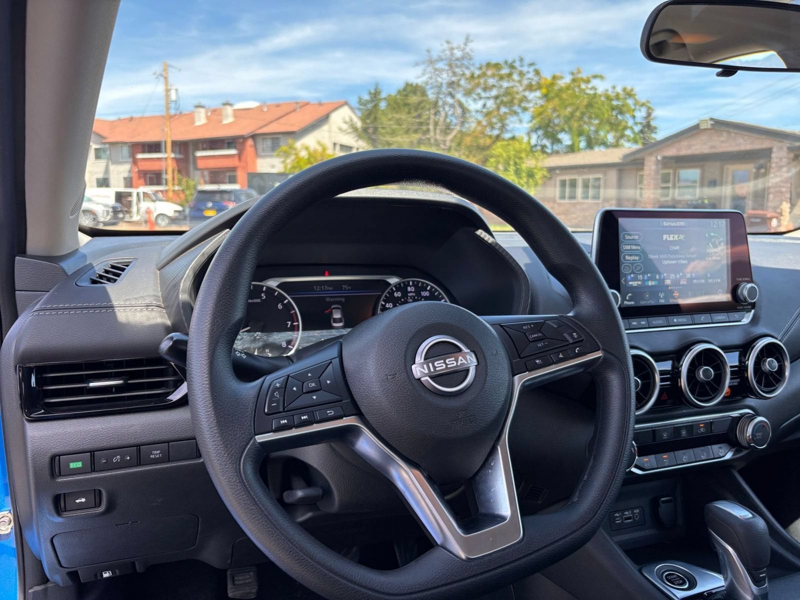 Thumbnail: 2025 Nissan Sentra - 32