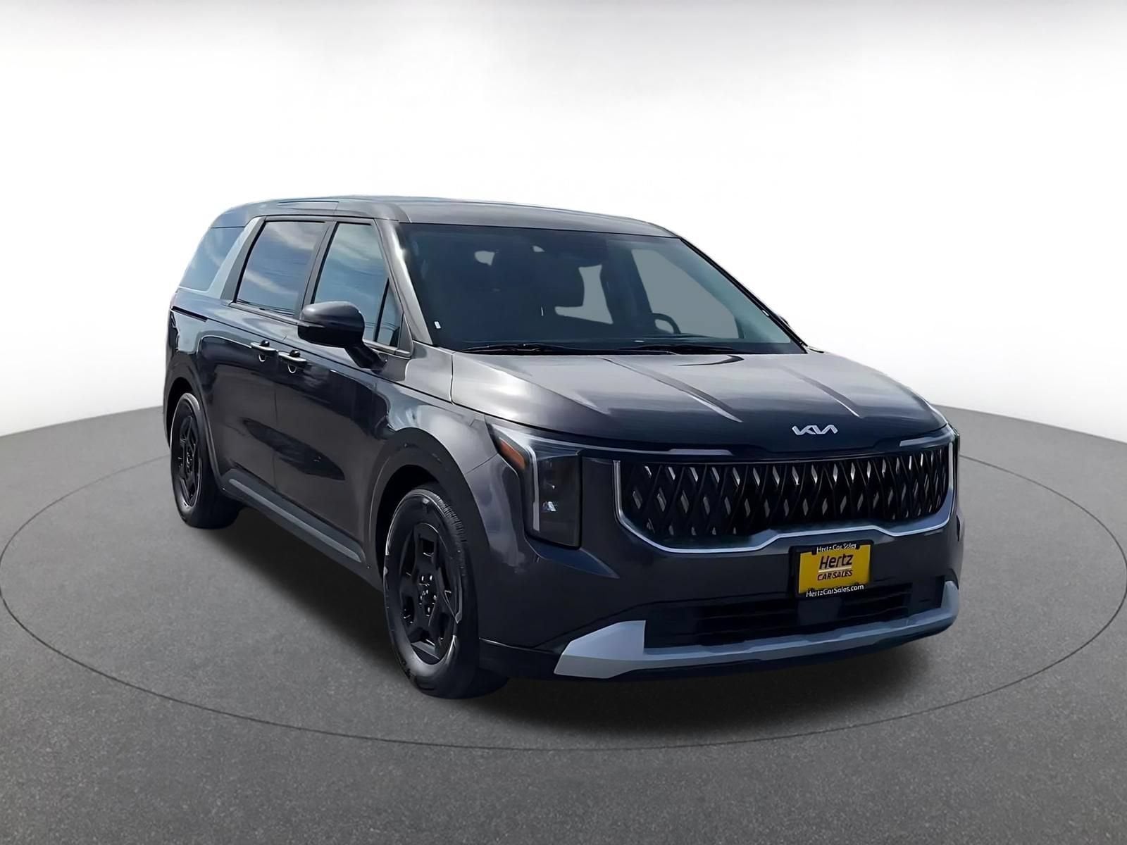 Thumbnail: 2026 Kia Carnival - 3