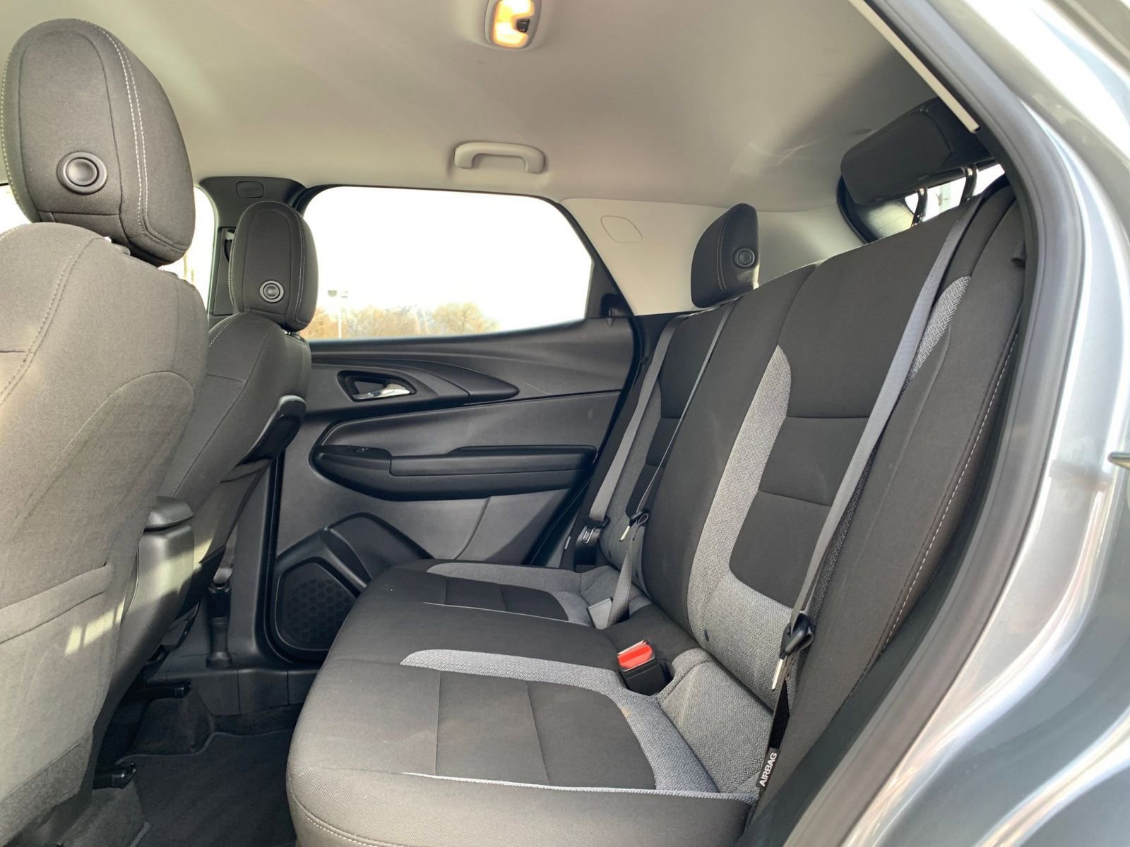 Thumbnail: 2025 Chevrolet TrailBlazer - 23