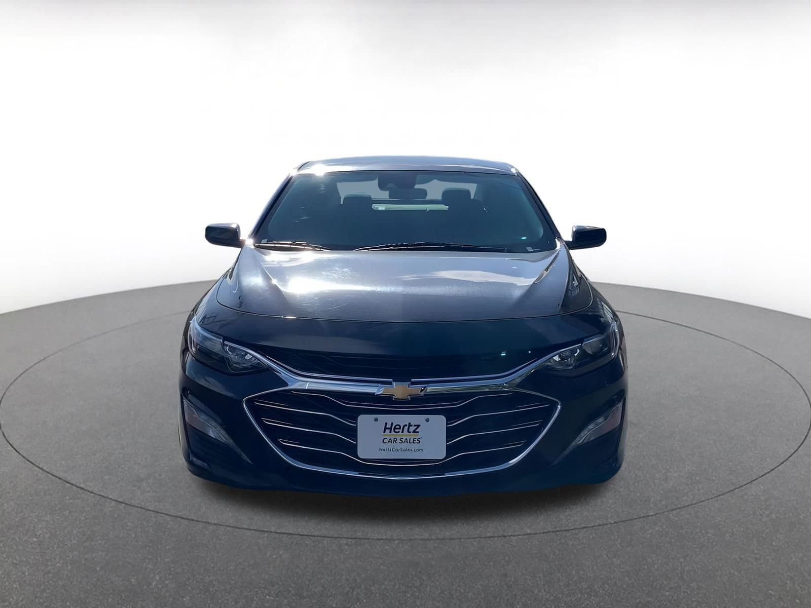 Thumbnail: 2023 Chevrolet Malibu - 4