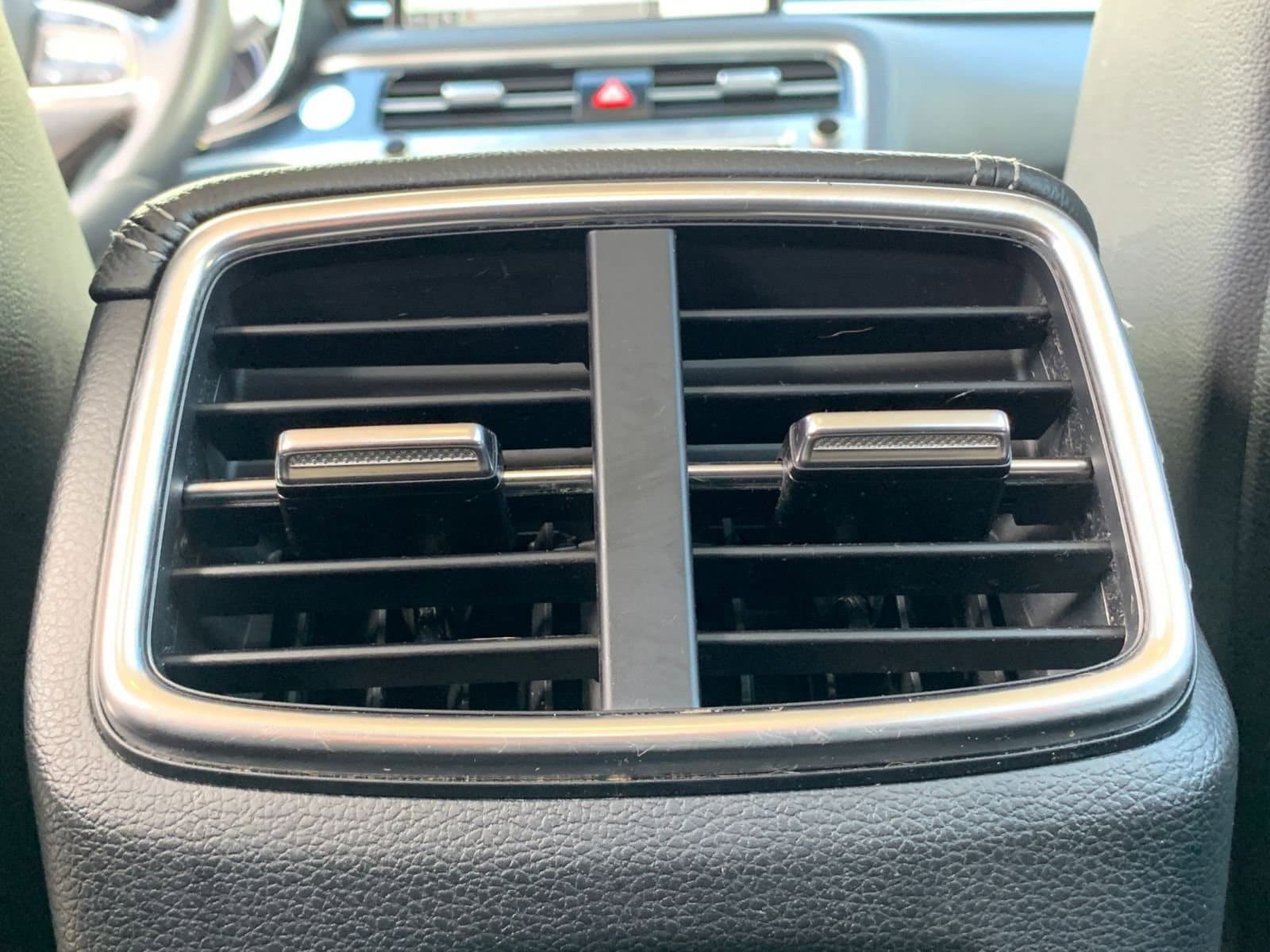 Thumbnail: 2025 Genesis G70 - 24