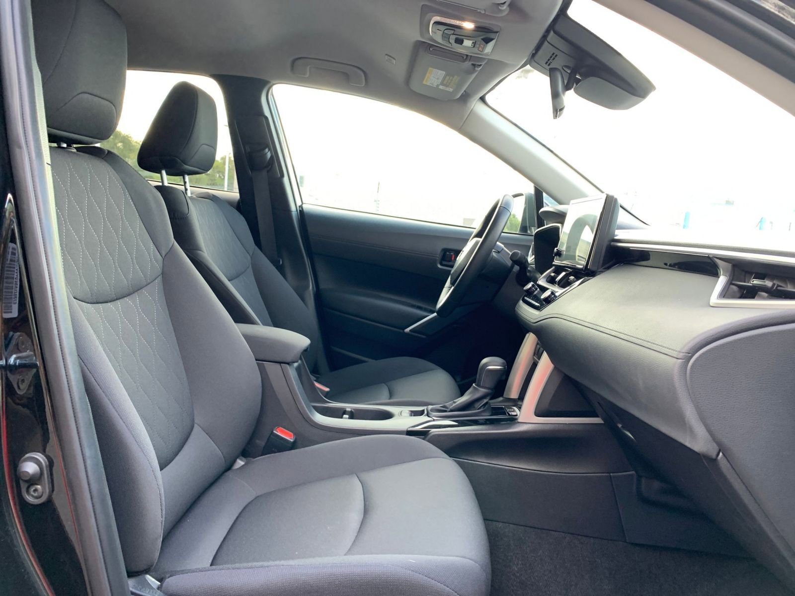 Thumbnail: 2025 Toyota Corolla Cross - 35