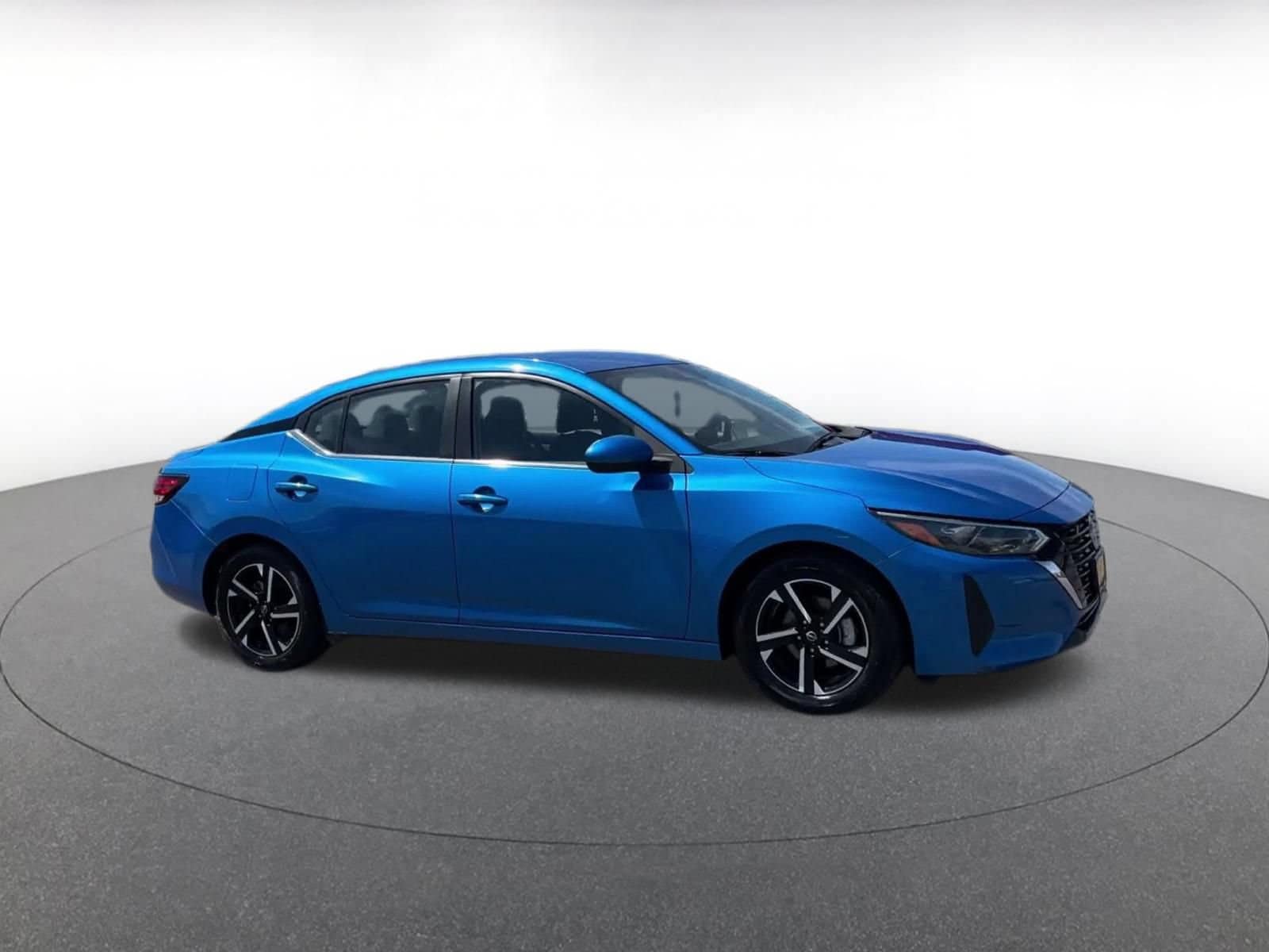 Thumbnail: 2025 Nissan Sentra - 2
