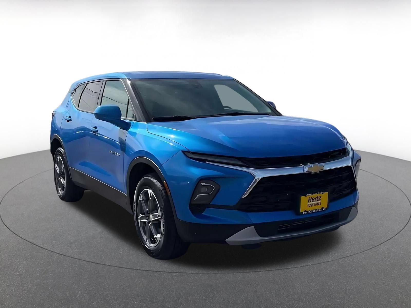 Thumbnail: 2026 Chevrolet Blazer - 3