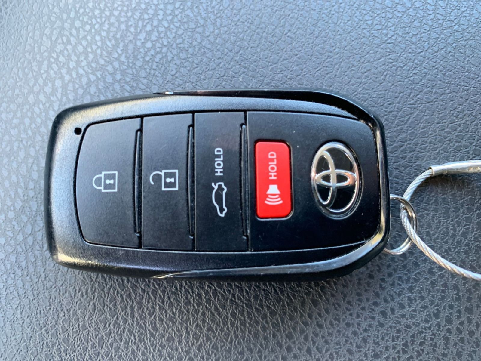 Thumbnail: 2025 Toyota Camry - 22