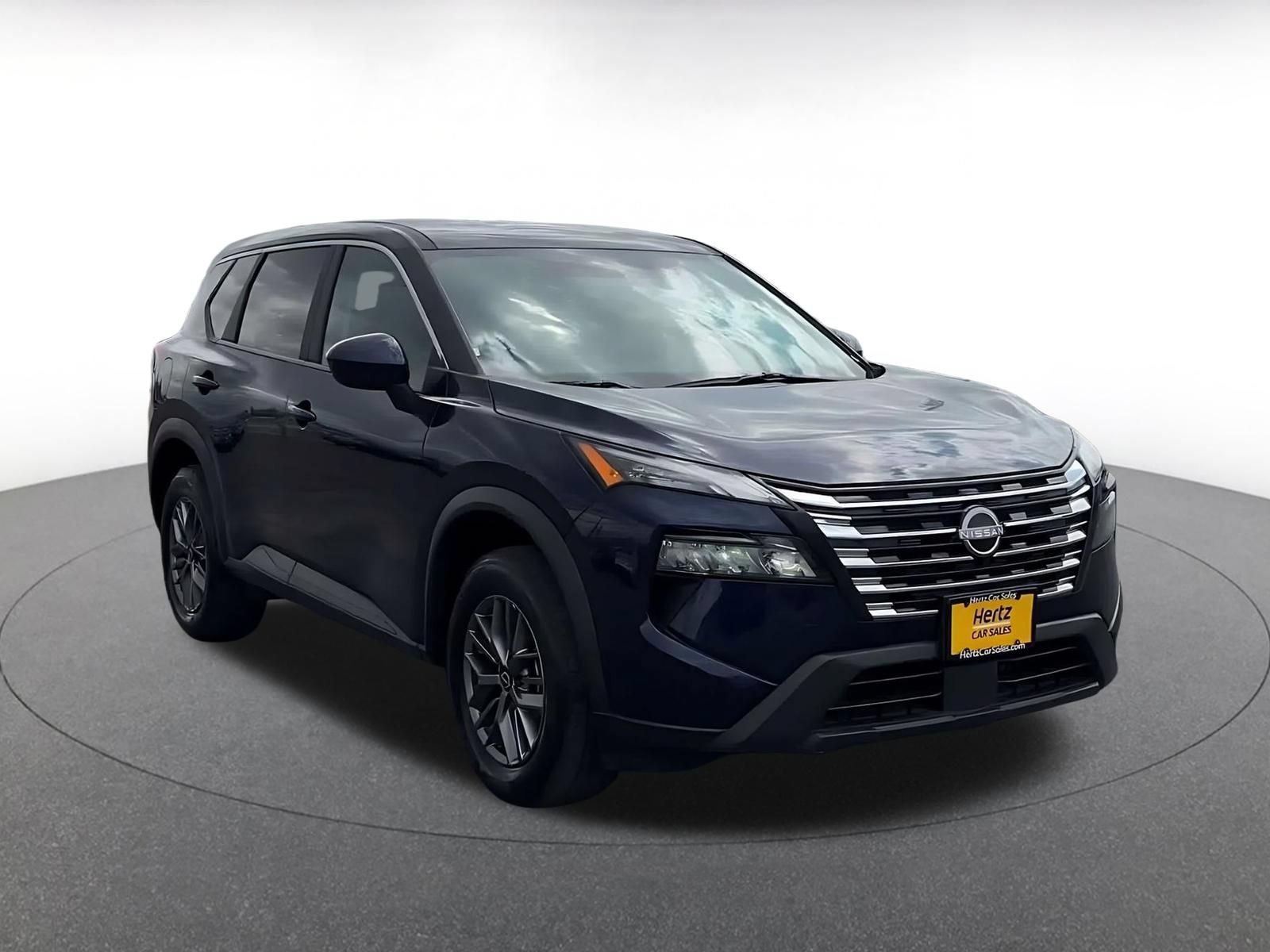 Thumbnail: 2026 Nissan Rogue - 3