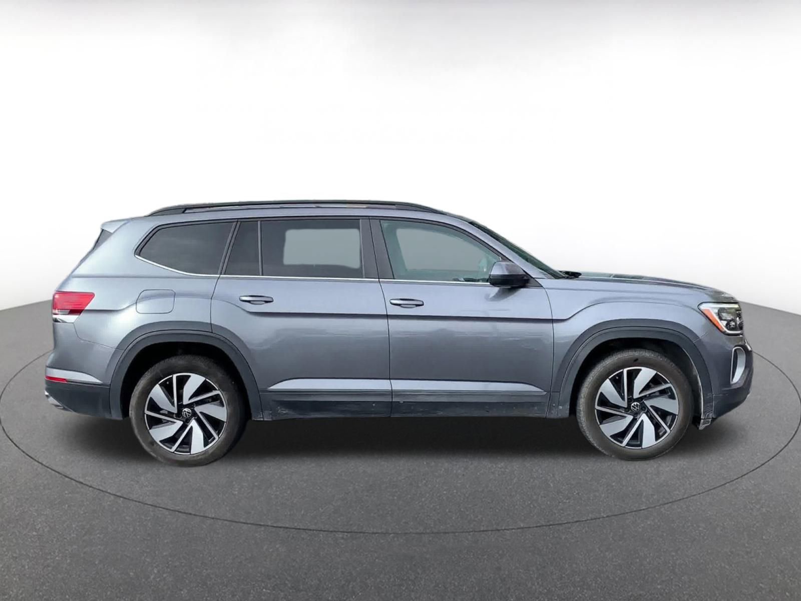 Thumbnail: 2025 Volkswagen Atlas - 16