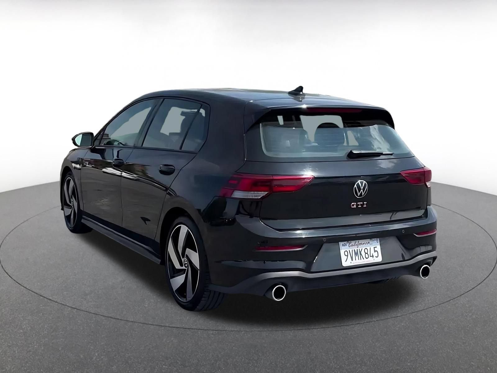 Thumbnail: 2026 Volkswagen Golf - 10