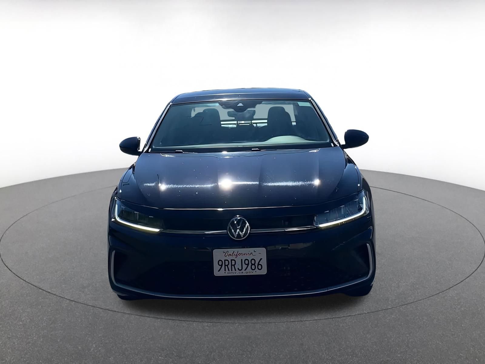Thumbnail: 2025 Volkswagen Jetta - 4