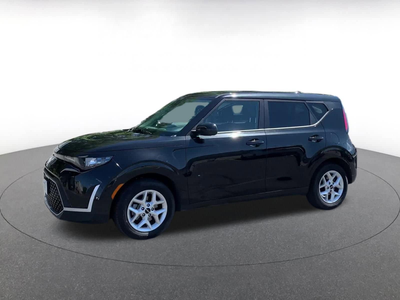 Thumbnail: 2024 Kia Soul - 7