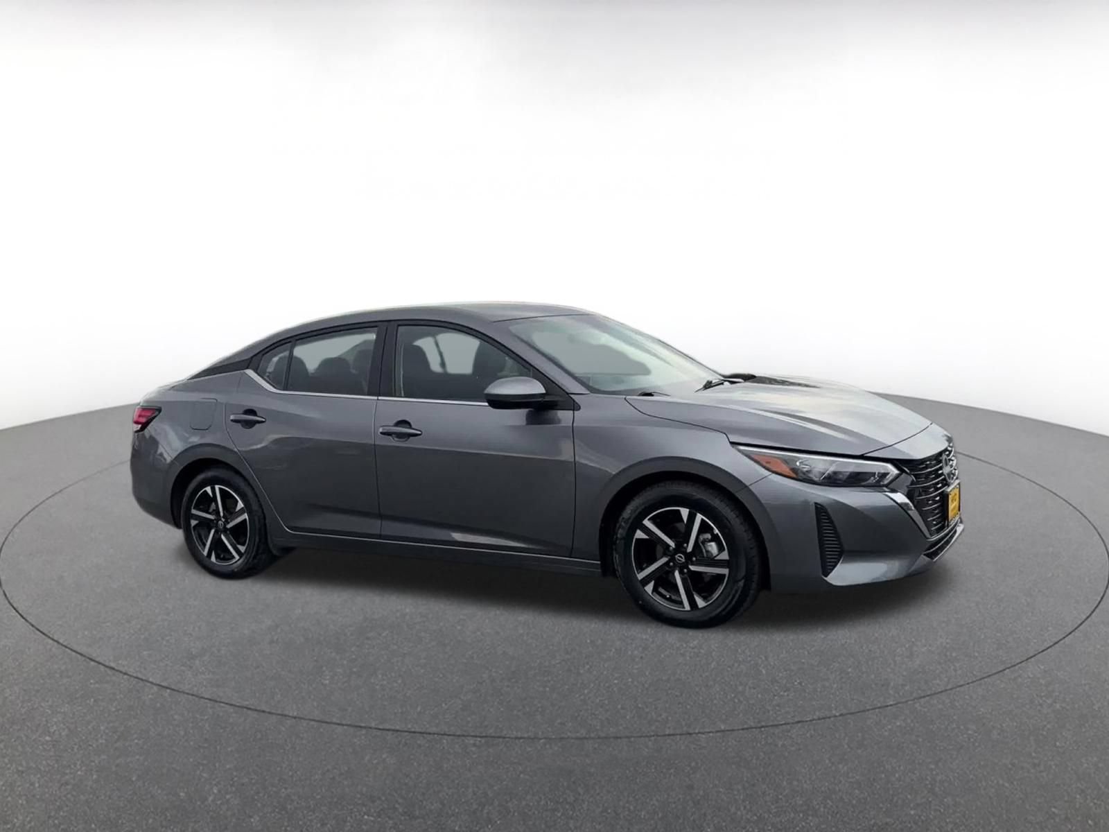 Thumbnail: 2025 Nissan Sentra - 2