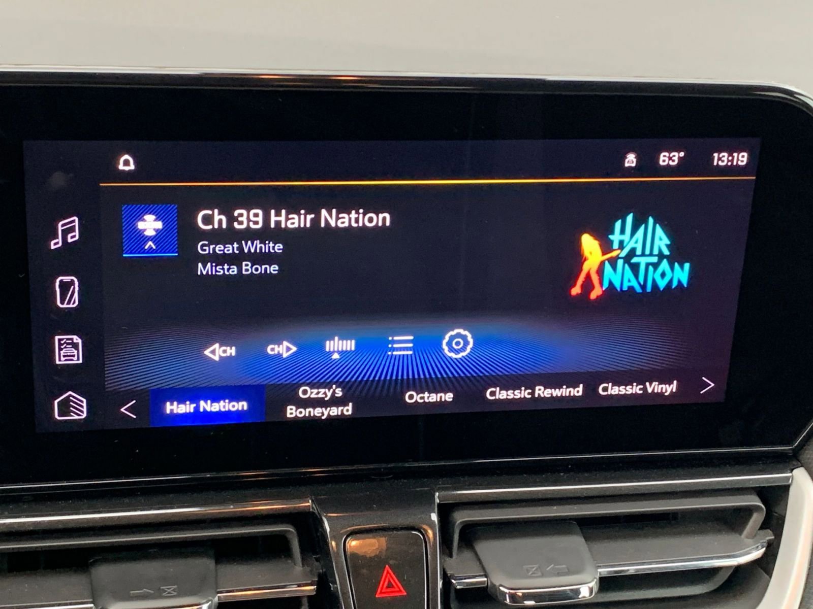 Thumbnail: 2025 Chevrolet TrailBlazer - 21