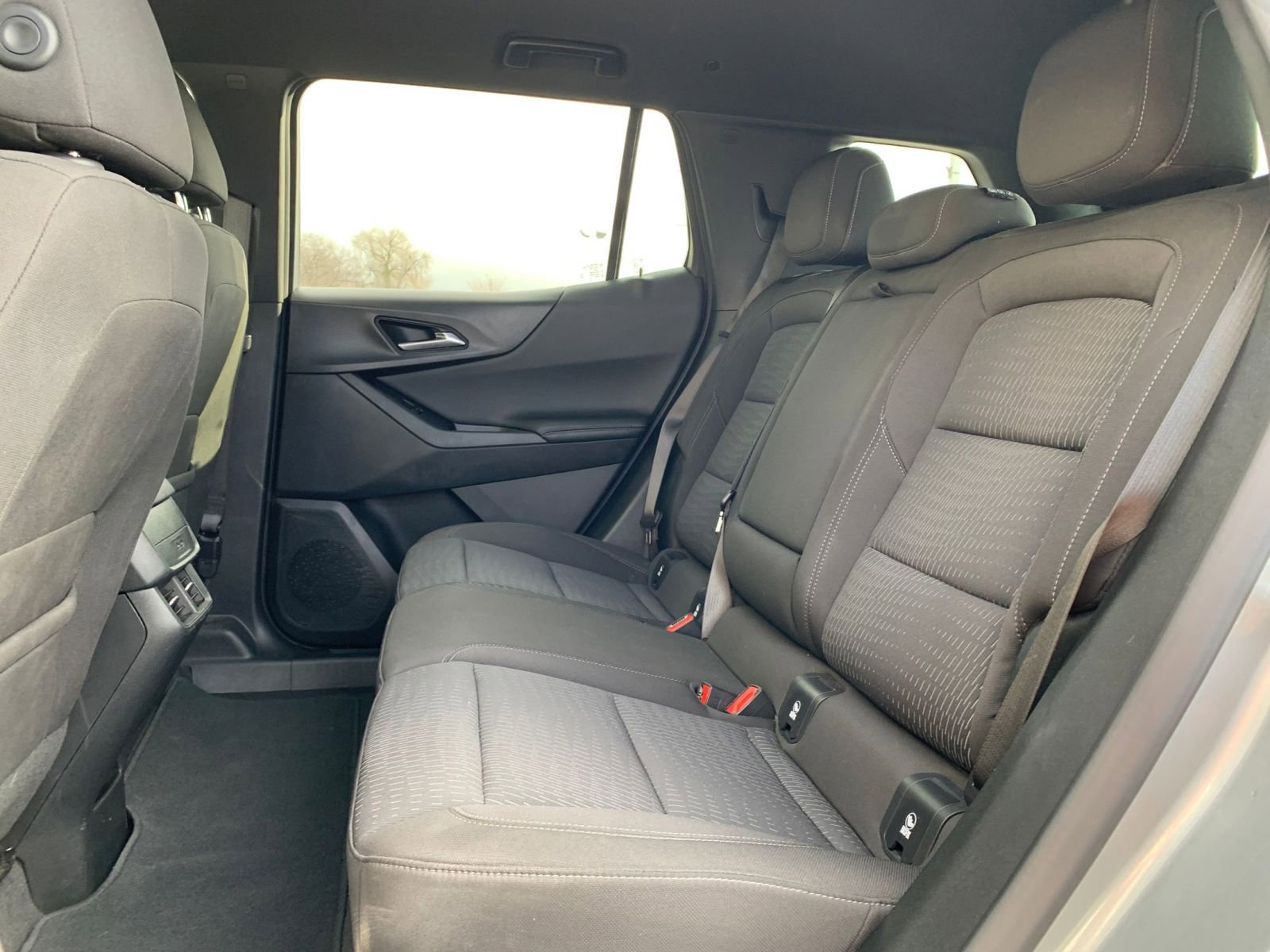 Thumbnail: 2025 Chevrolet Equinox - 24