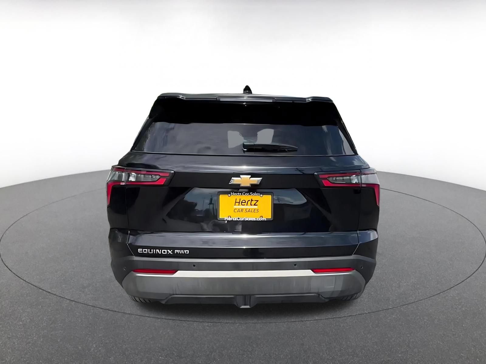 Thumbnail: 2025 Chevrolet Equinox - 10