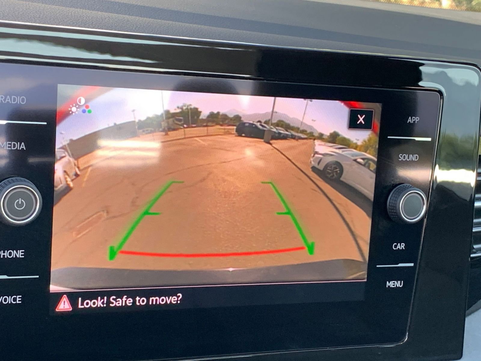 Thumbnail: 2025 Volkswagen Jetta - 17