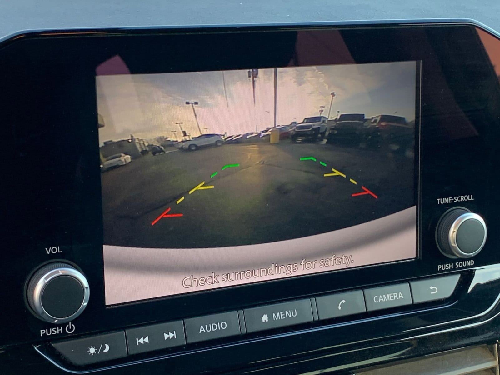 Thumbnail: 2025 Nissan Pathfinder - 18